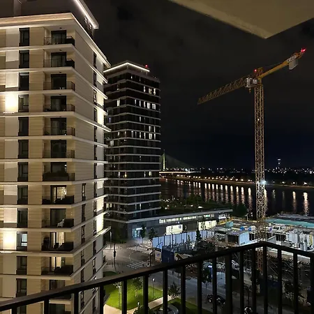 River Sight - Bw Simphony Appartement