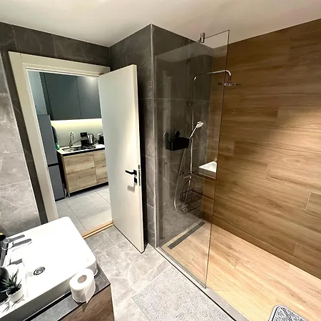 River Sight - Bw Simphony *