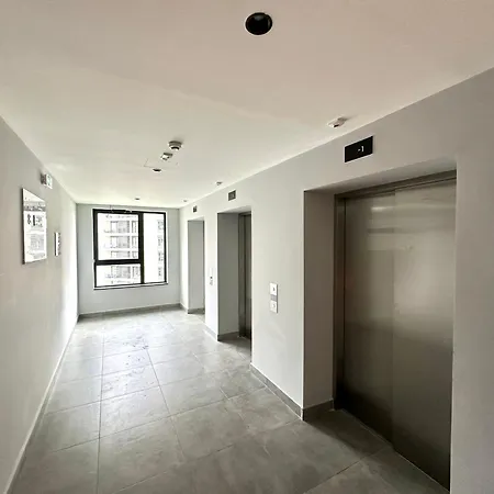 River Sight - Bw Simphony 公寓