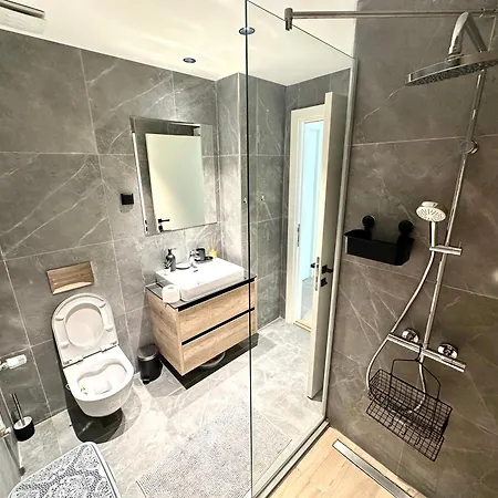 River Sight - Bw Simphony Appartement